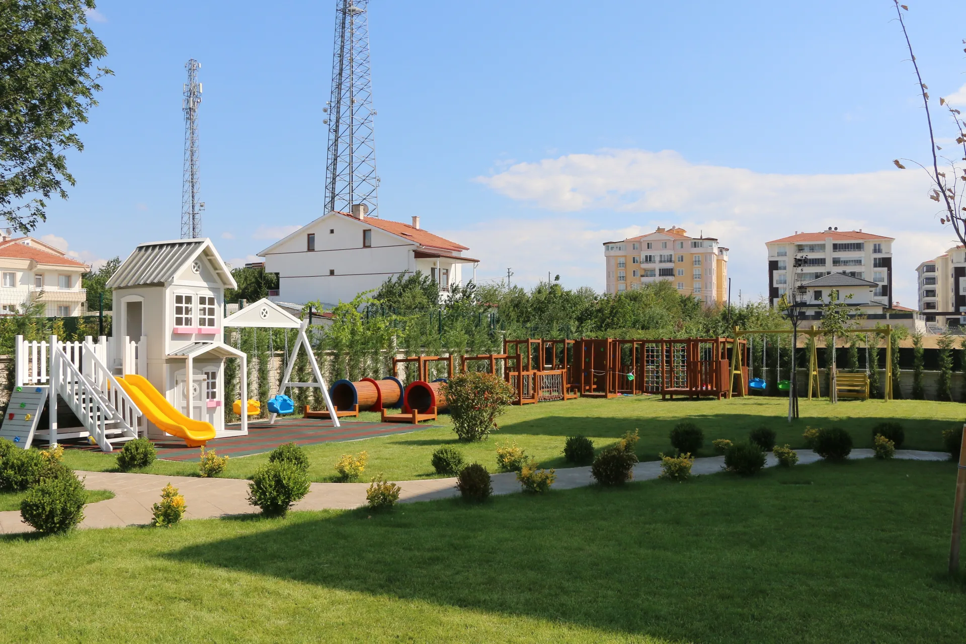 Bilge Çocuk Anaokulu açık alanı