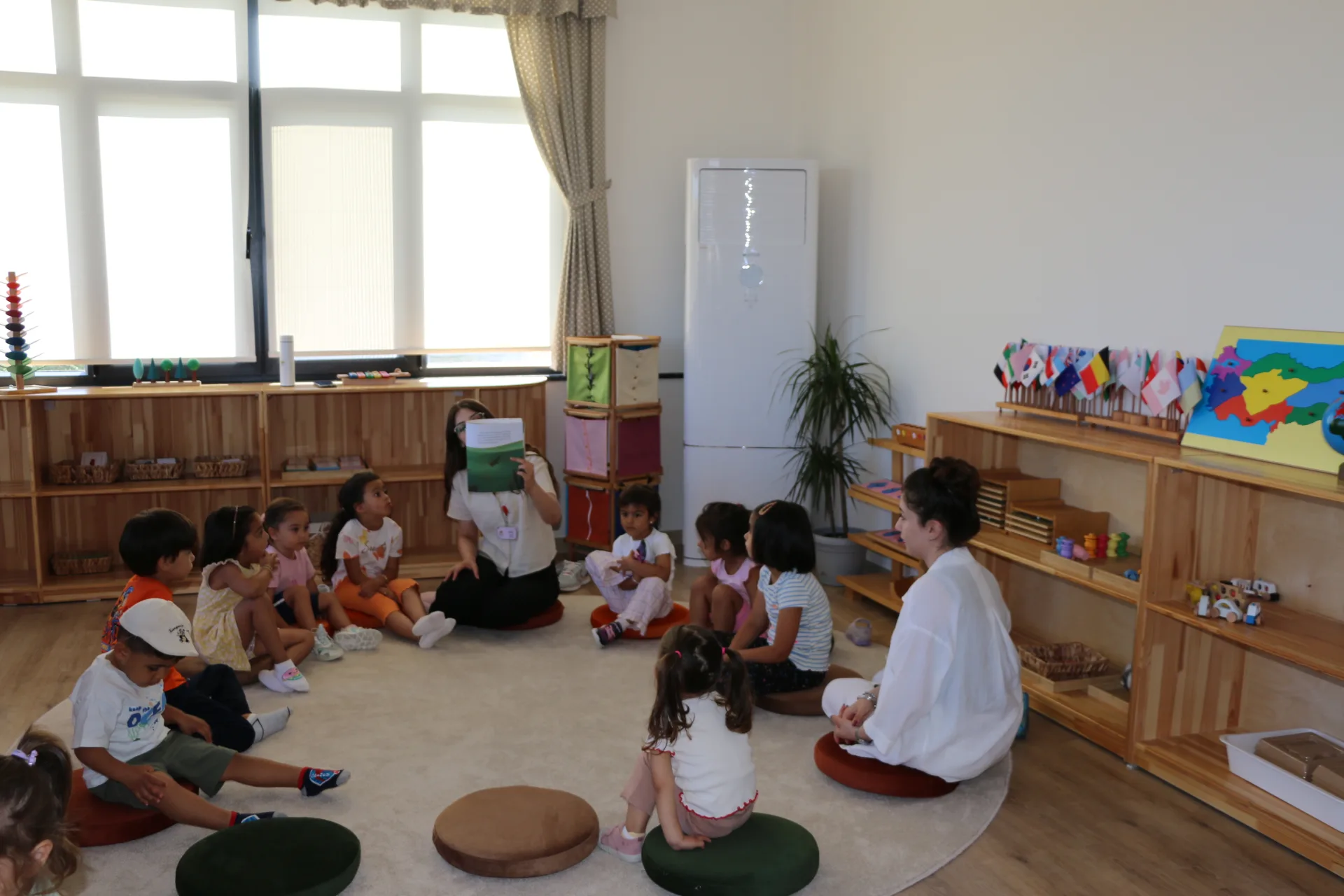 Bilge Çocuk Anaokulunda çember zamanı